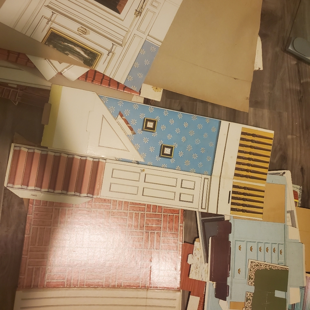 Extremely rare over 4ft high Suzy homemaker cardboard dollhouse - Picture 10 of 16